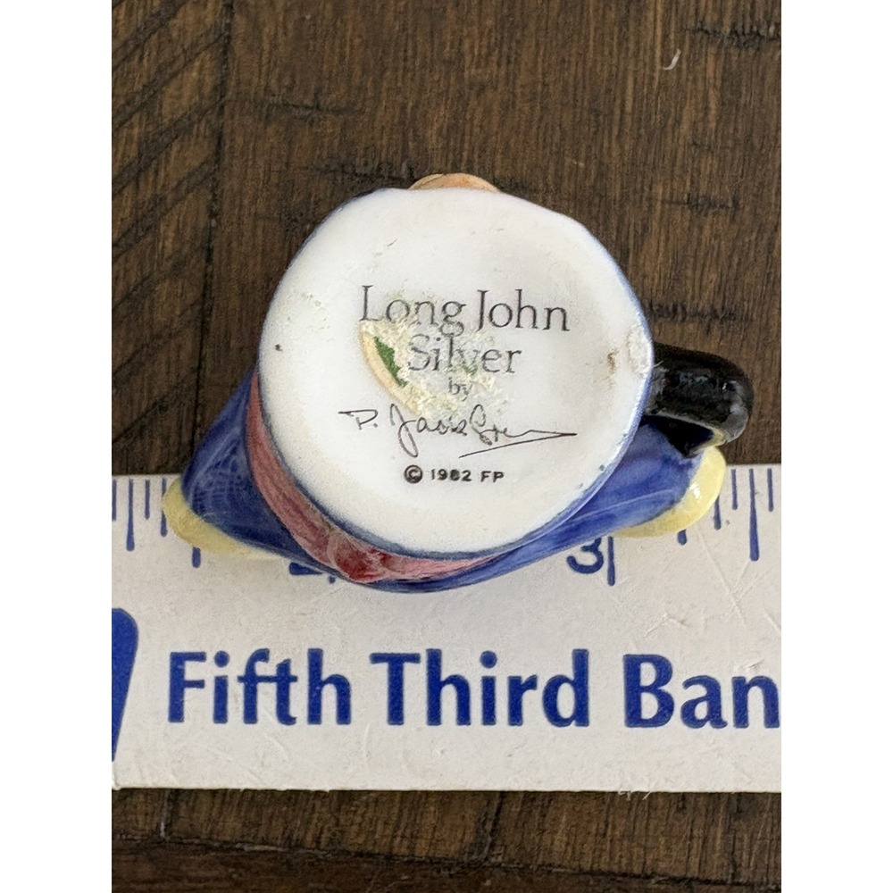 VTG 1982 Franklin Mint Miniature Toby Mug Display Long John Silver Artist Signed